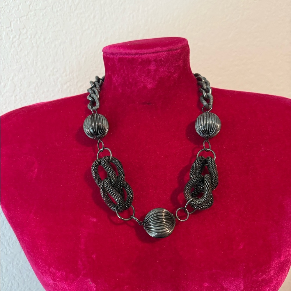 Bold Chunky Chain Statement Necklace